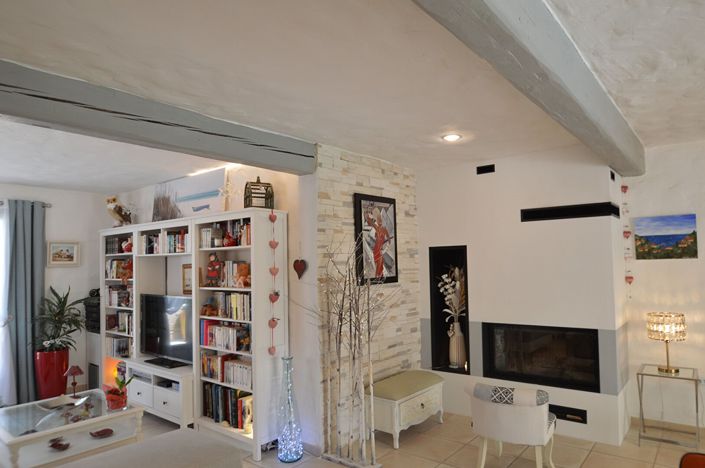Image No.7-4 Bed House for sale