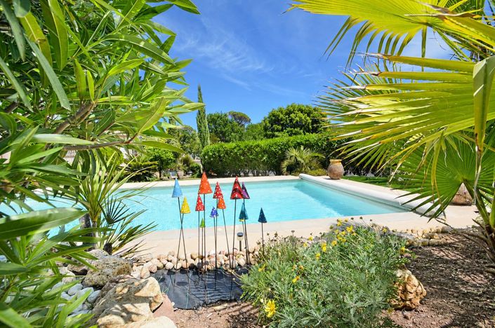 Image No.8-4 Bed House for sale