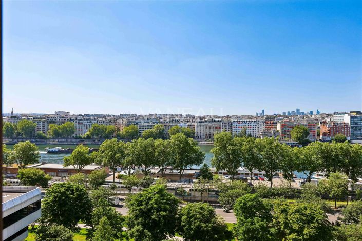 Image No.3-3 Bed Apartment for sale