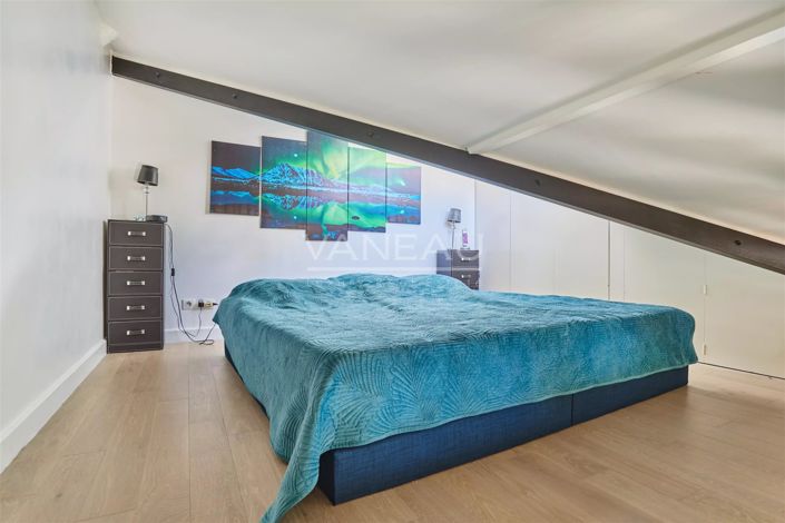 Image No.18-4 Bed Apartment for sale