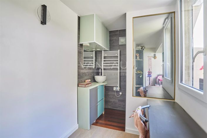 Image No.24-4 Bed Apartment for sale