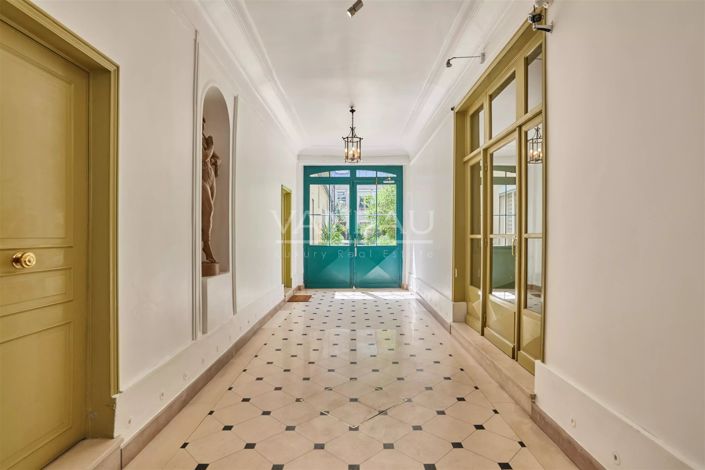 Image No.32-4 Bed Apartment for sale