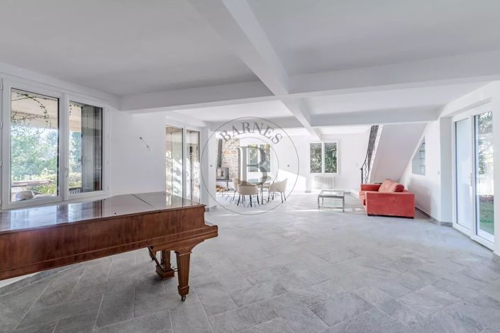 Image No.5-4 Bed House for sale