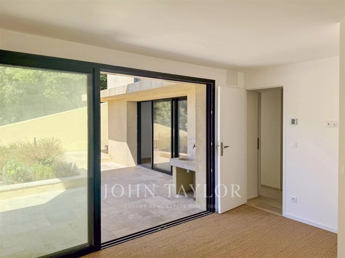 Image No.18-House for sale