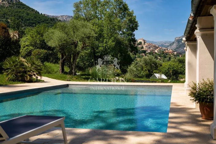 Image No.2-11 Bed House for sale
