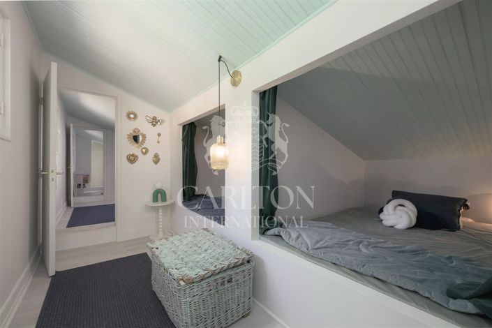 Image No.20-11 Bed House for sale