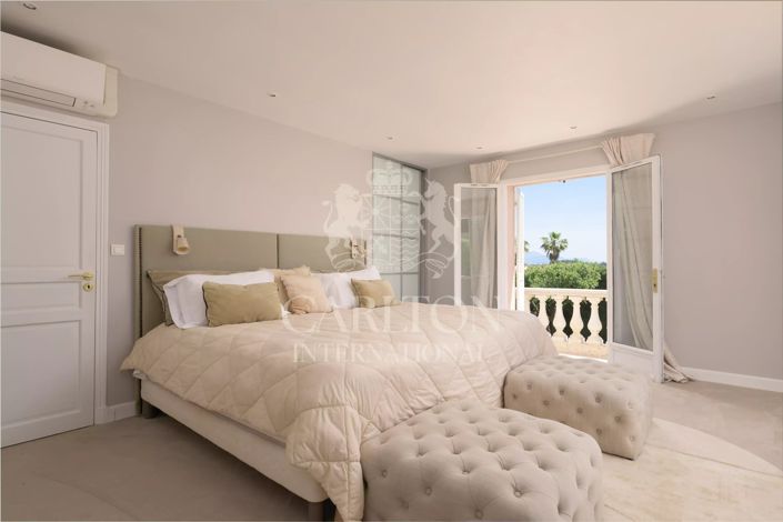 Image No.10-4 Bed House for sale
