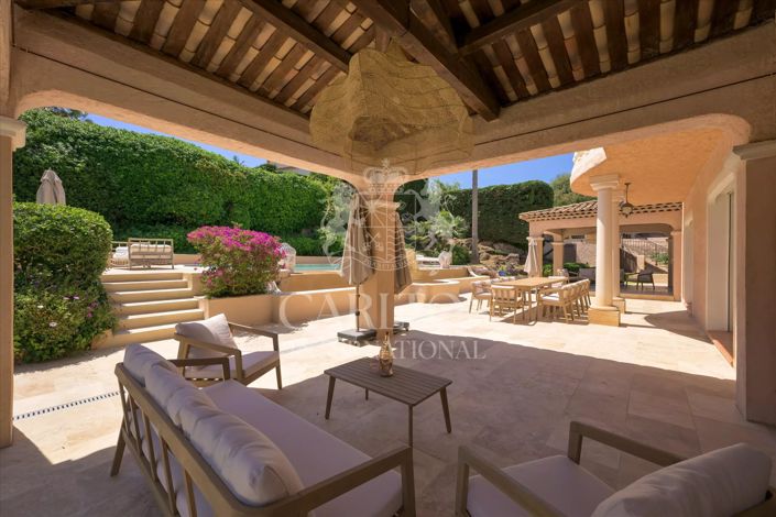 Image No.18-4 Bed House for sale