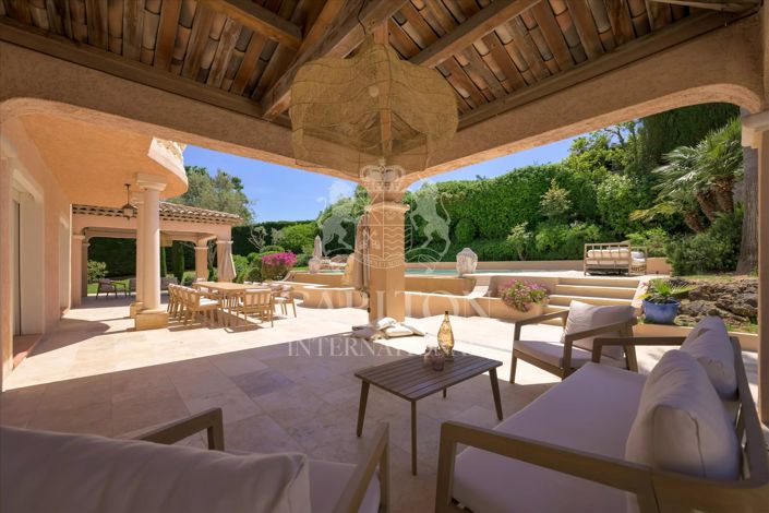 Image No.3-4 Bed House for sale