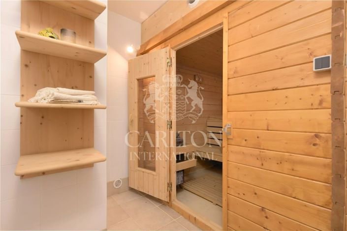 Image No.38-4 Bed House for sale