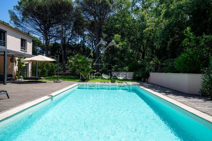 Image No.3-6 Bed House for sale