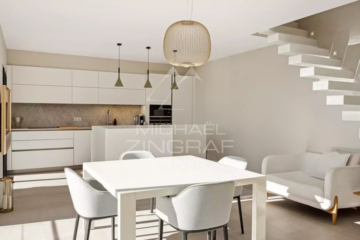 Image No.7-3 Bed House for sale