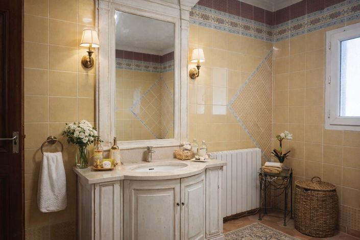Image No.26-4 Bed House for sale