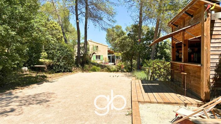 Image No.9-5 Bed House for sale