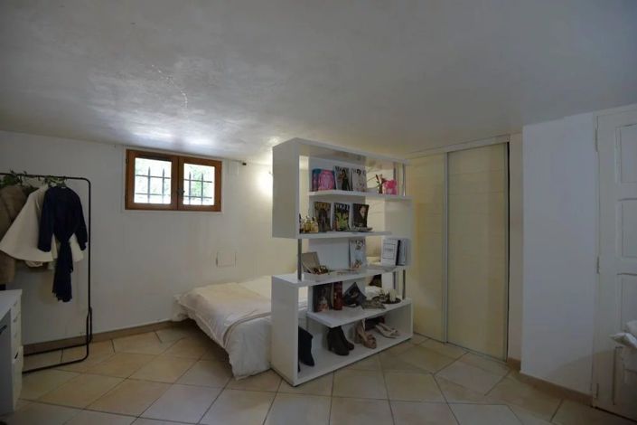 Image No.15-House for sale