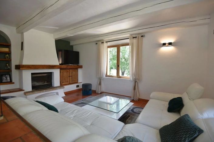 Image No.5-House for sale