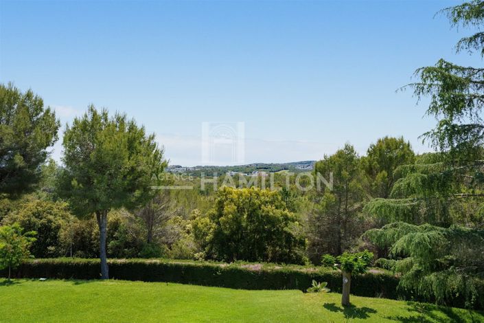 Image No.17-4 Bed House for sale