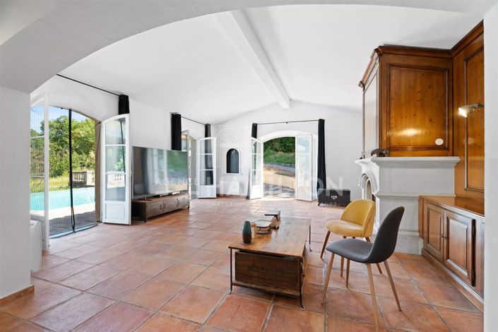 Image No.5-3 Bed House for sale
