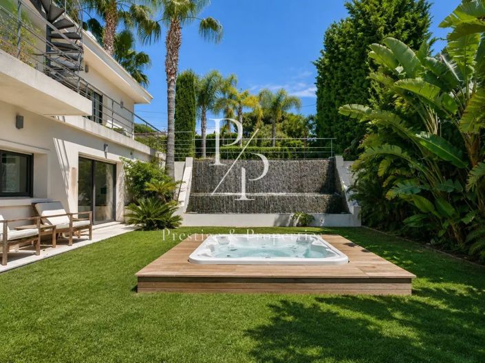 Image No.3-4 Bed House for sale