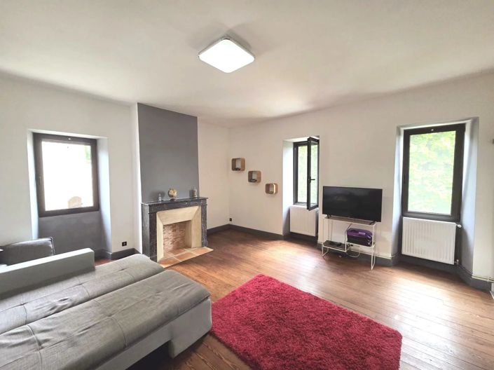 Image No.10-5 Bed House for sale
