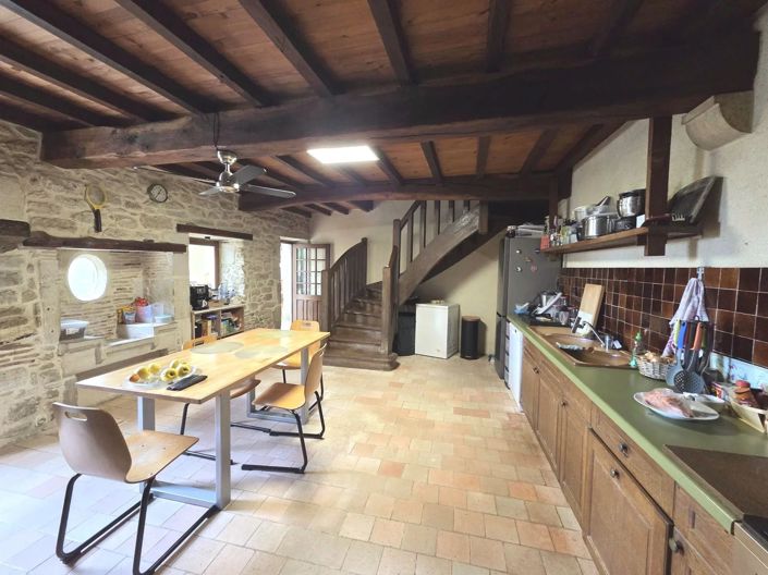 Image No.9-5 Bed House for sale