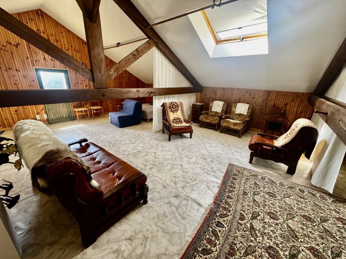 Image No.24-9 Bed House for sale
