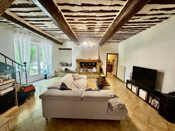 Image No.25-9 Bed House for sale