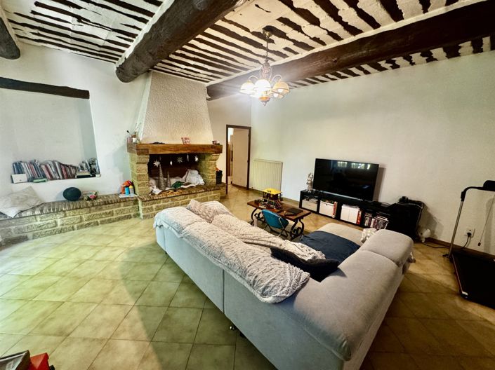 Image No.26-9 Bed House for sale