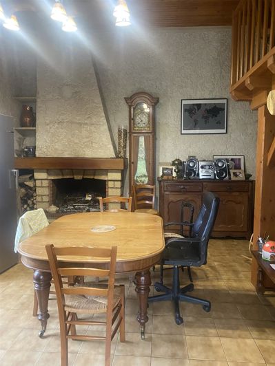 Image No.4-3 Bed House for sale