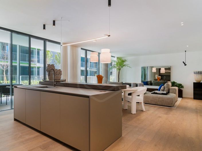 Image No.22-3 Bed Apartment for sale