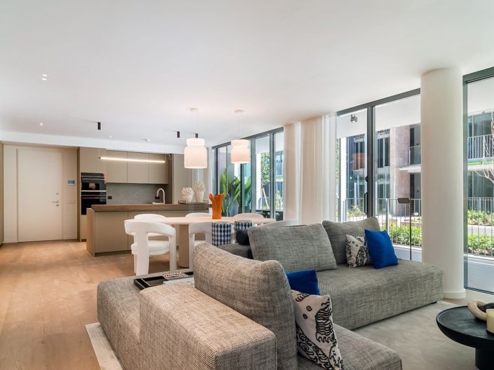 Image No.25-3 Bed Apartment for sale