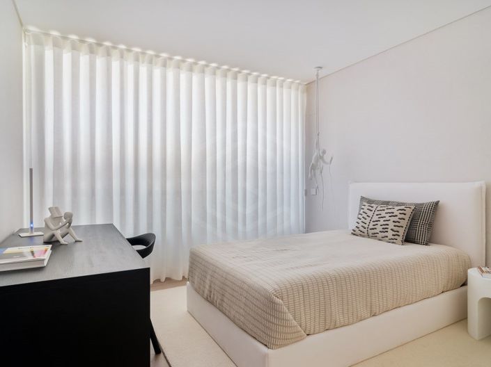 Image No.34-3 Bed Apartment for sale
