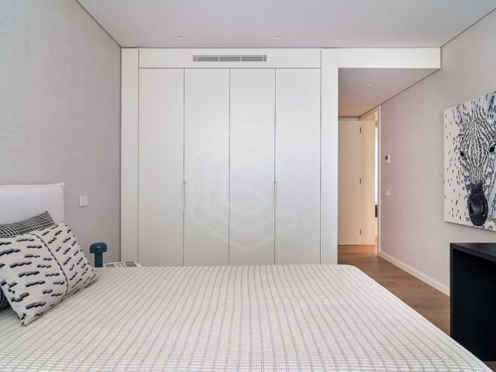Image No.35-3 Bed Apartment for sale