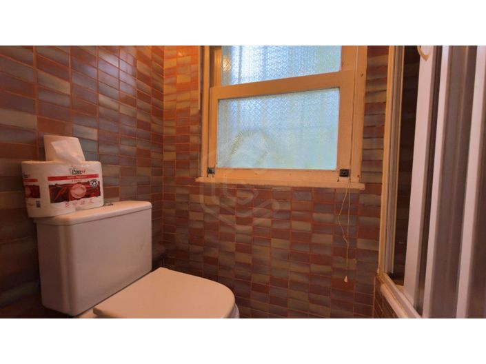 Image No.16-2 Bed House for sale