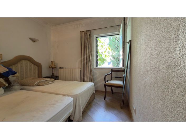 Image No.25-2 Bed House for sale