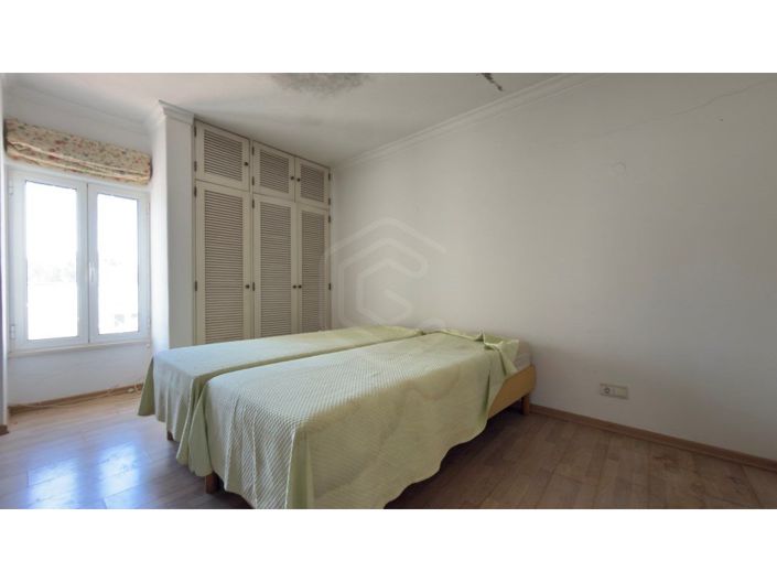 Image No.27-2 Bed House for sale