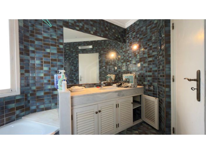 Image No.33-2 Bed House for sale