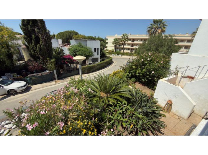Image No.47-2 Bed House for sale