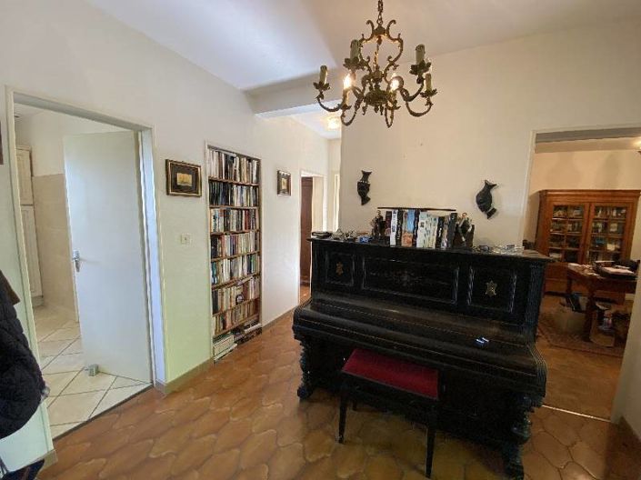 Image No.4-3 Bed House for sale
