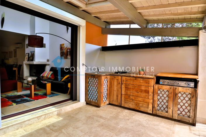 Image No.21-3 Bed House for sale