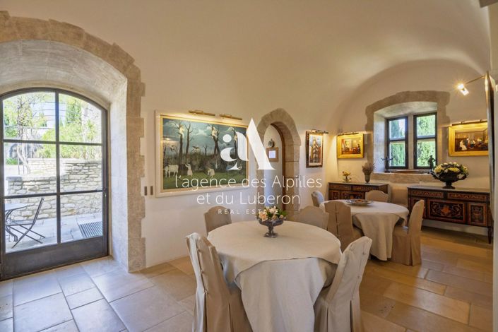 Image No.19-8 Bed House for sale