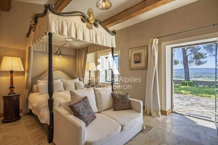 Image No.21-8 Bed House for sale