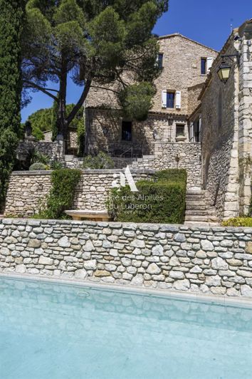 Image No.6-8 Bed House for sale