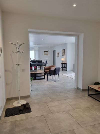 Image No.21-4 Bed House for sale