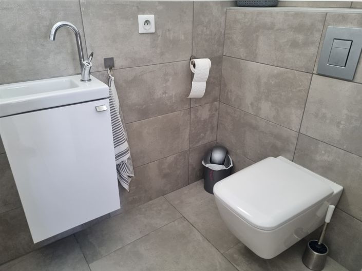 Image No.35-4 Bed House for sale
