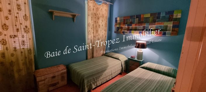 Image No.13-4 Bed House for sale