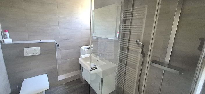 Image No.5-Appartement de 1 chambre à vendre à Nice