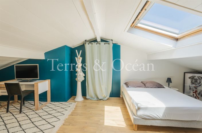 Image No.14-4 Bed House for sale