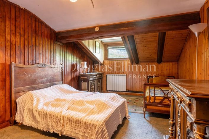Image No.6-House for sale
