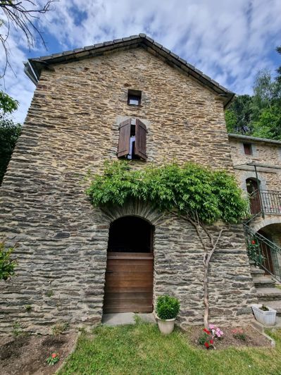 Image No.6-4 Bed House for sale